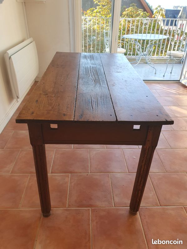 Table de ferme ancienne (image 2)