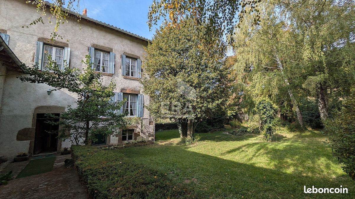 Maison 7 pièces 149 m² · à Polignac · 149 m² · 175 000 €