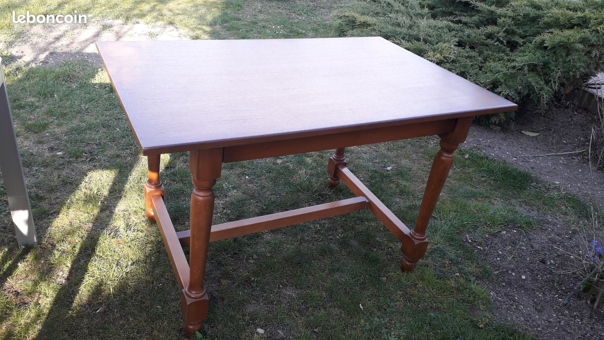 Table de cuisine (image 1)