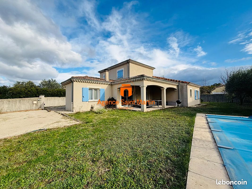 Maison 6 pièces 155 m² · à Malataverne · 155 m² · 379 000 €