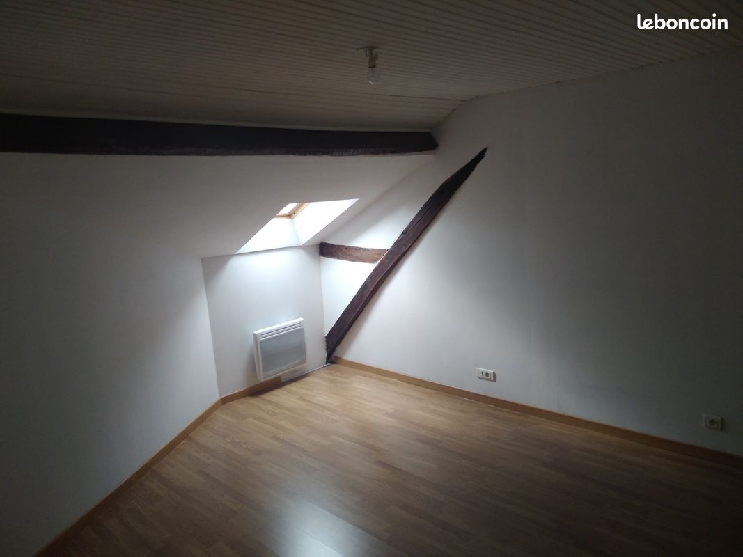 Maison 5 pièces 92 m² · à Noyant-Villages · 92 m² · 580 €/mois