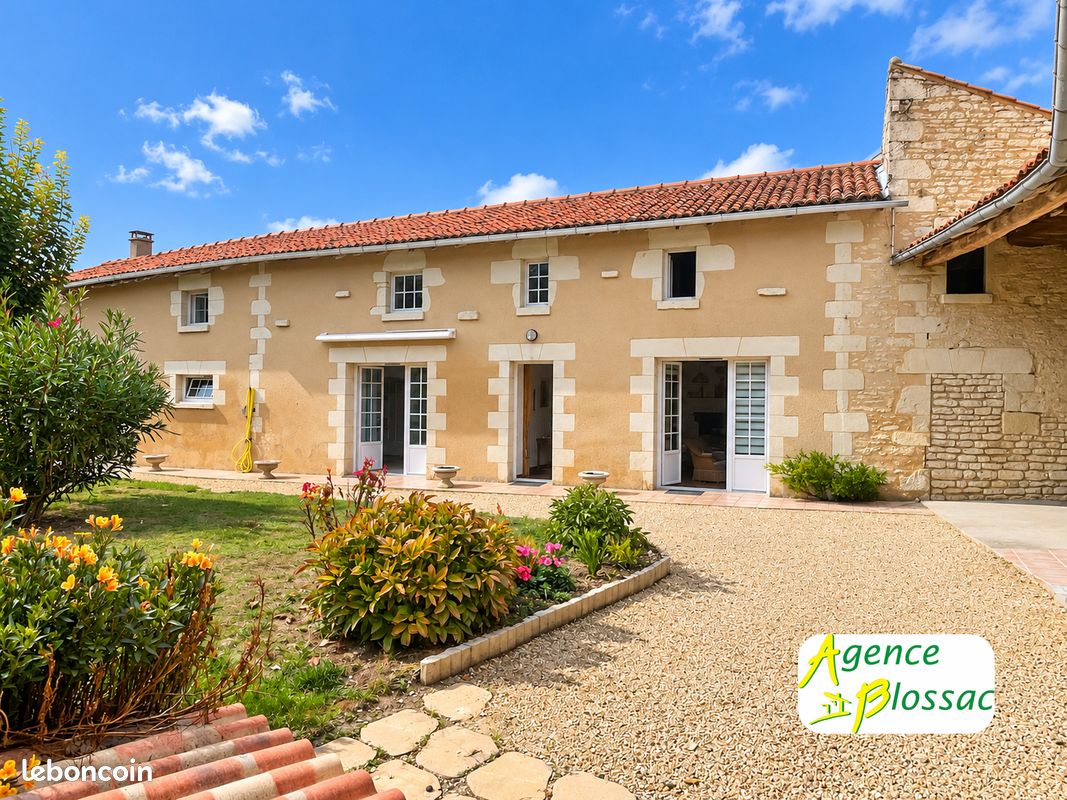 Maison 6 pièces 150 m² · à Mirebeau · 150 m² · 188 000 €
