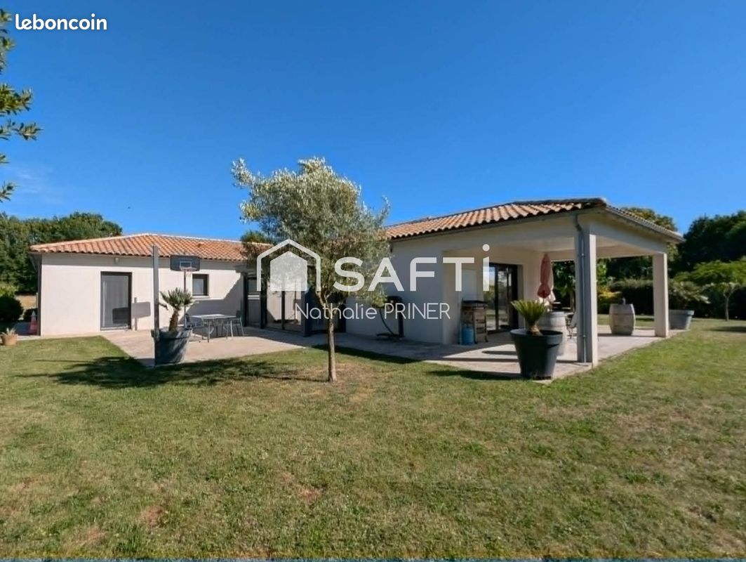 Maison 6 pièces 186 m² · à Vouillé · 186 m² · 447 000 €