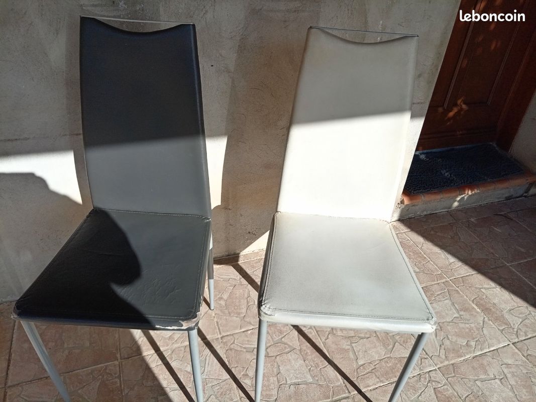 Lot de 4 chaises (image 1)