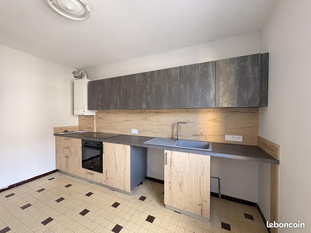 Appartement 4 pièces 87 m² · à Brives-Charensac · 87 m² · 883 €/mois
