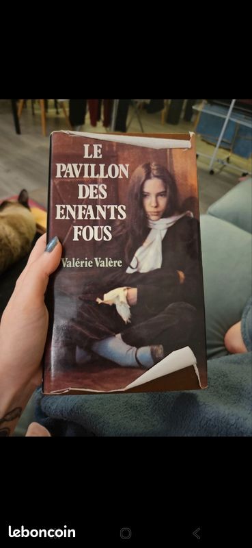 Livre Le pavillon des enfants fous (image 1)