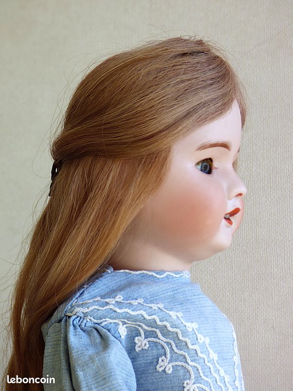 ANCIENNE JOLIE POUPÉE Tête Porcelaine, Yeux Dormeurs,  S F B J 60 Paris  EUR 150,00 - FR