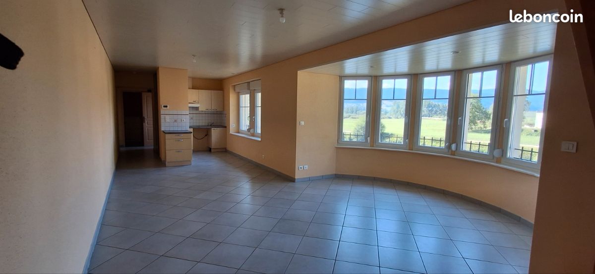 Appartement 3 pièces 70 m² · à Morteau · 69,5 m² · 810 €