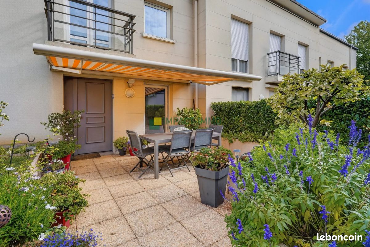 Maison 6 pièces 147 m² · à Colombes · 147 m² · 890 000 €