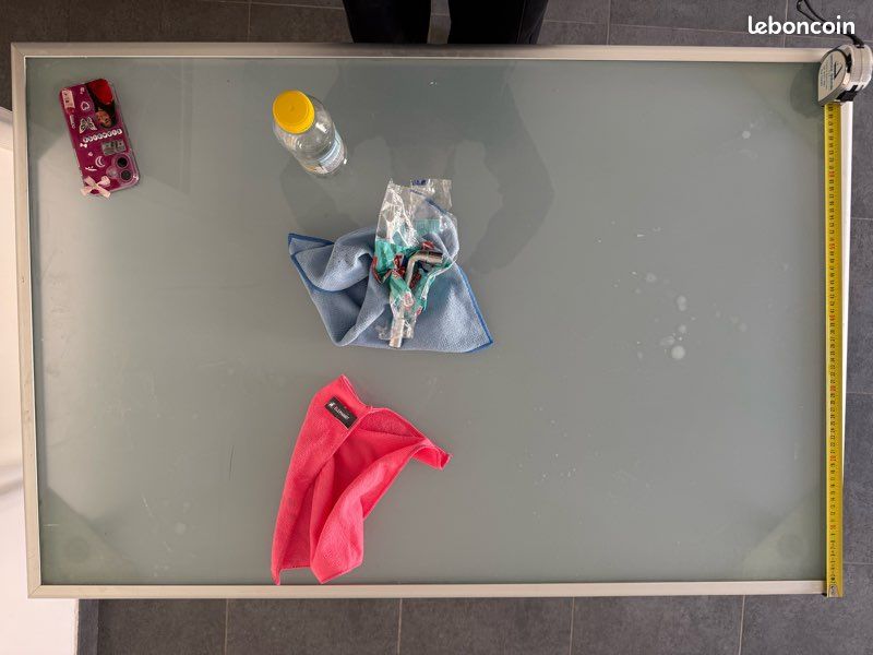 Bureau (image 2)