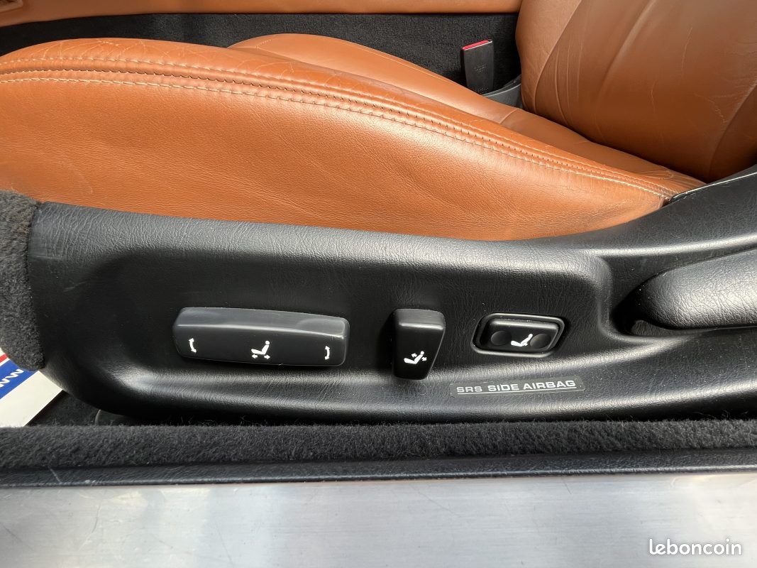 LEXUS SC430 4.3 V8 286ch Cabriolet 01/2002 (image 21)