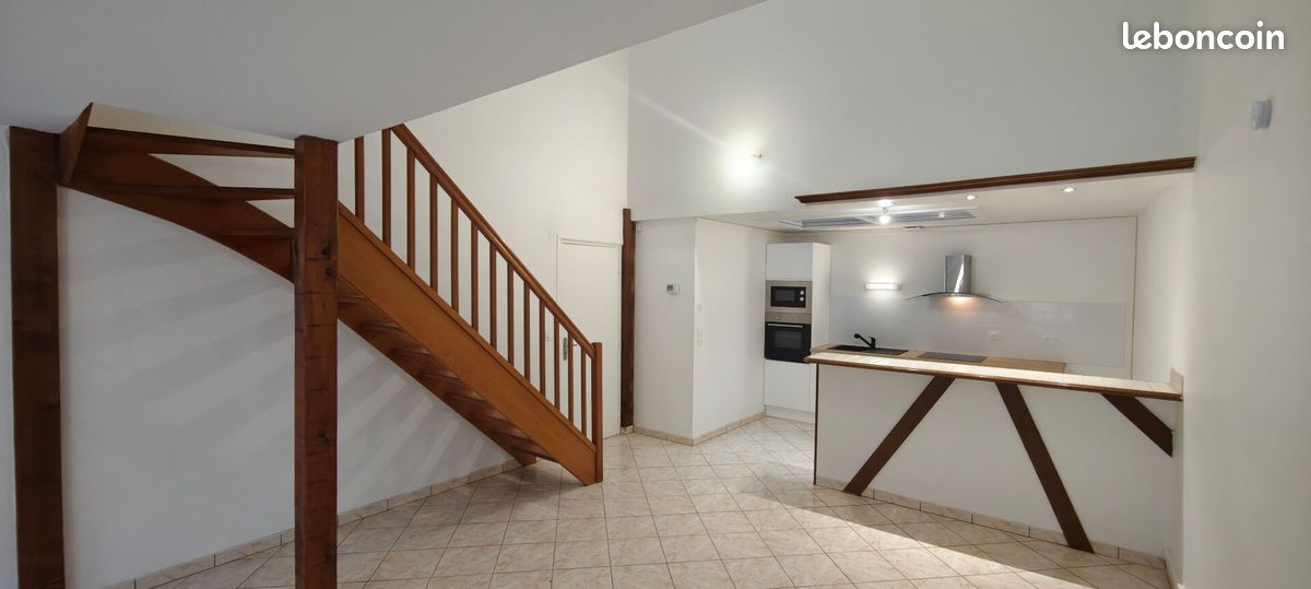 Appartement 4 pièces 94 m² · à Warcq · 94 m² · 795 €/mois