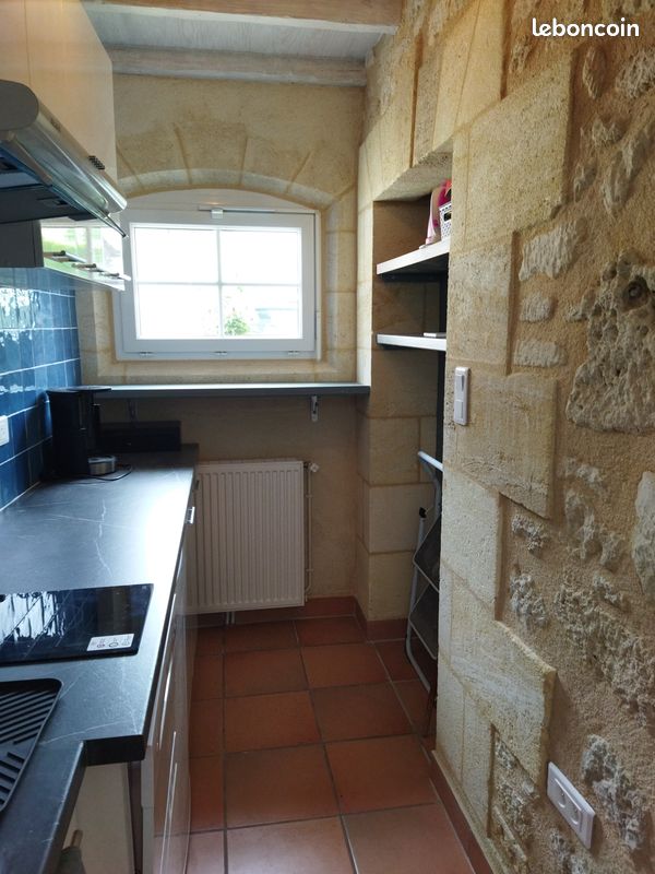 Studio avec cuisine separee (image 5)
