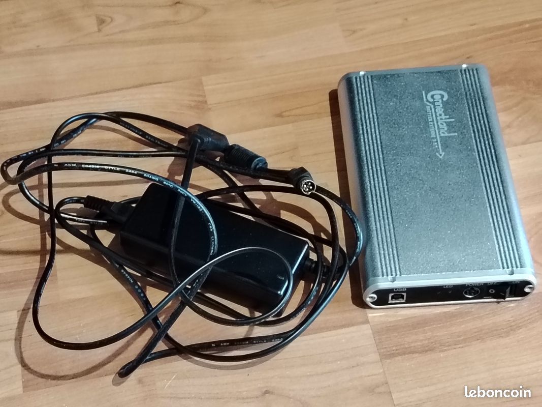 Disque dur externe Connectland 3.5" 160 Go IDE / USB (image 1)