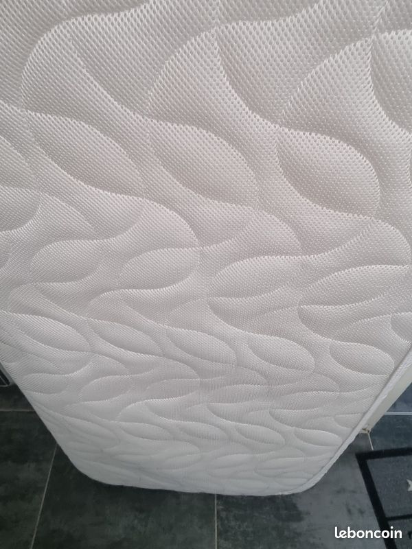 Matelas bébé 60x120 (alèse) (image 2)