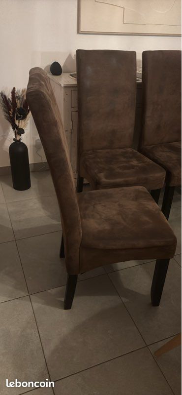 Chaises (image 2)