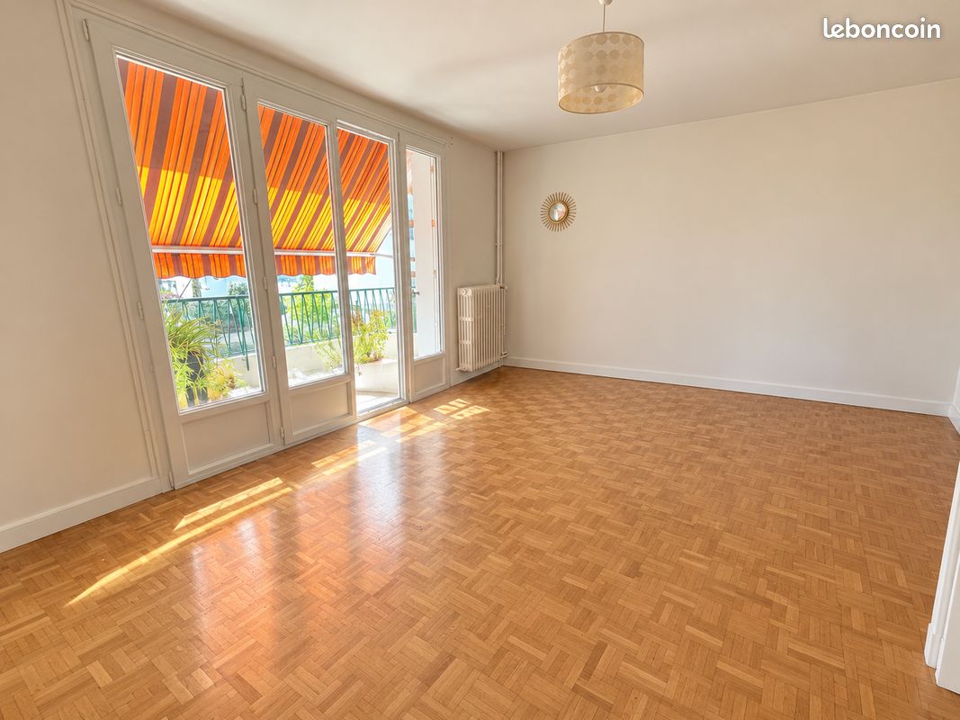 Appartement 3 pièces 65 m² · à Angers · 65 m² · 860 €/mois