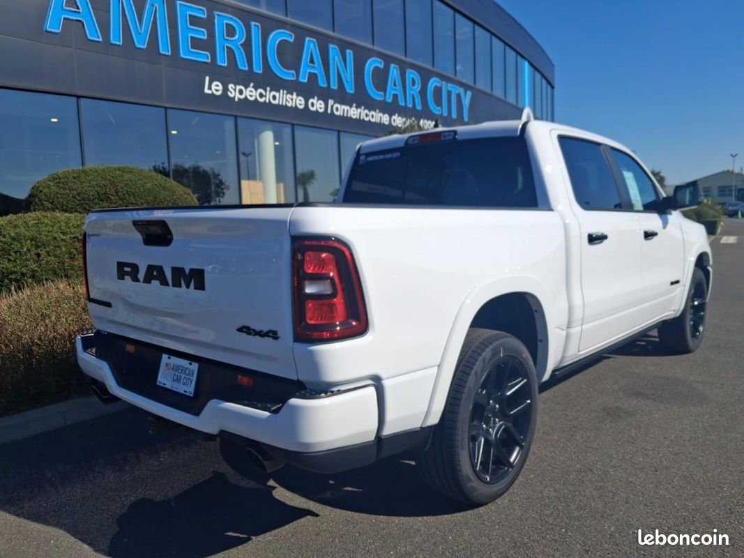 Dodge ram 1500 crew laramie sport night edition air (image 6)