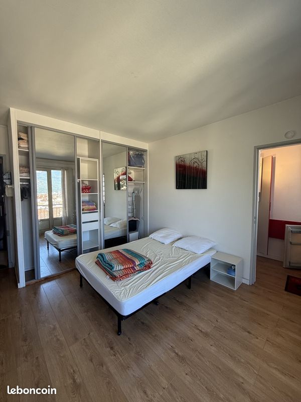 Appartement 1 pièce 23 m² · à Grenoble · 23 m² · 585 €