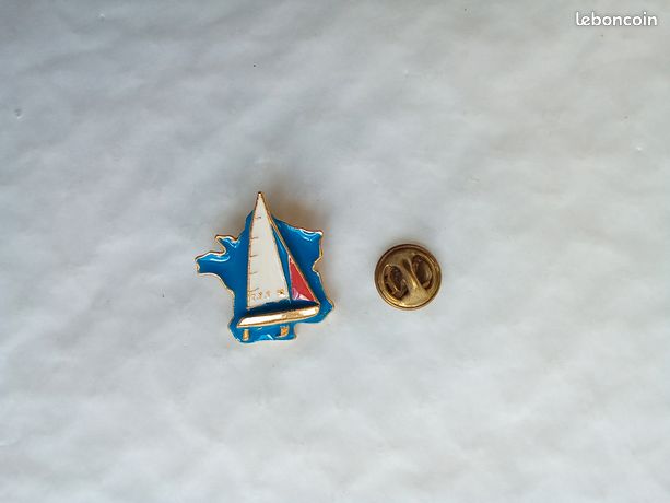 Broche ronde en or et émail de Limoges - Broche ancienne - Bijoux Baume