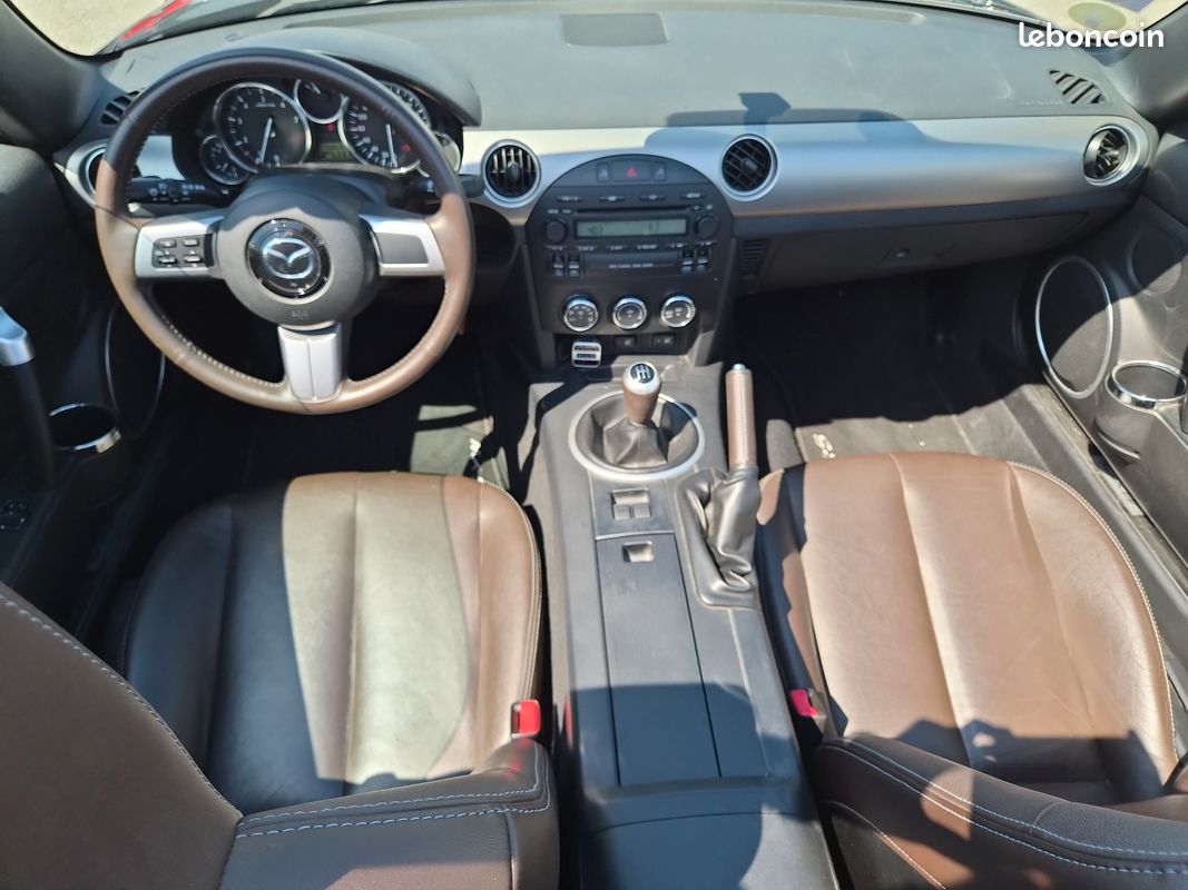 MAZDA MX5 III ELEGANCE CUIR 1.8 125 126Ch Garantie 12 mois (image 2)