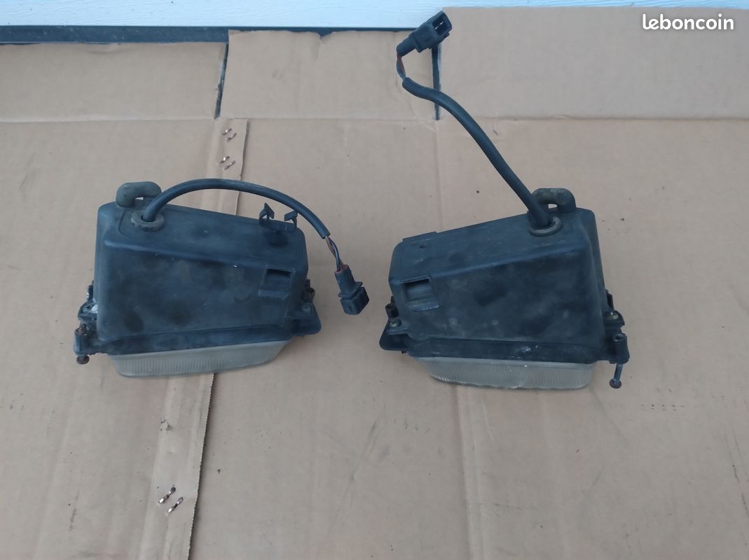 2 antibrouillards HELLA Seat Toledo 1L de 1998 (image 3)