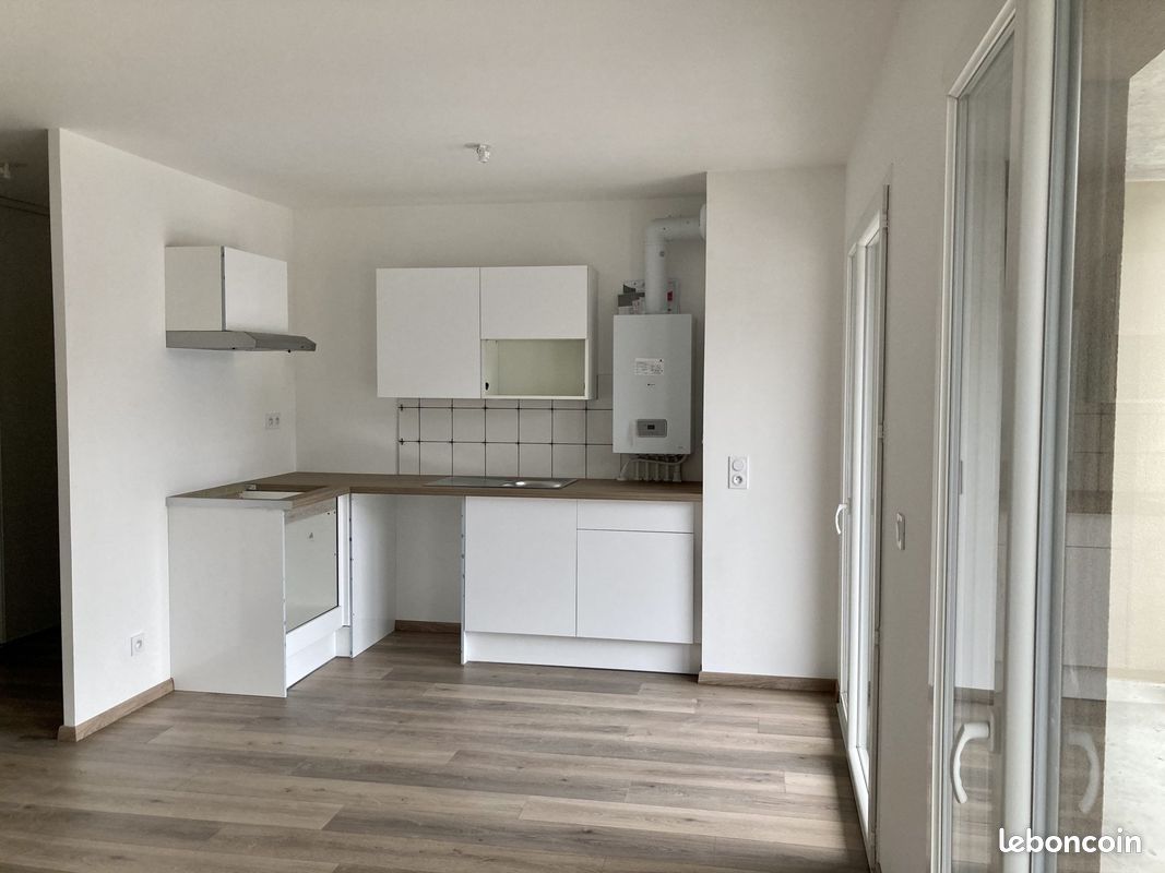 Appartement 3 pièces 57 m² · à Amiens · 57 m² · 830 €