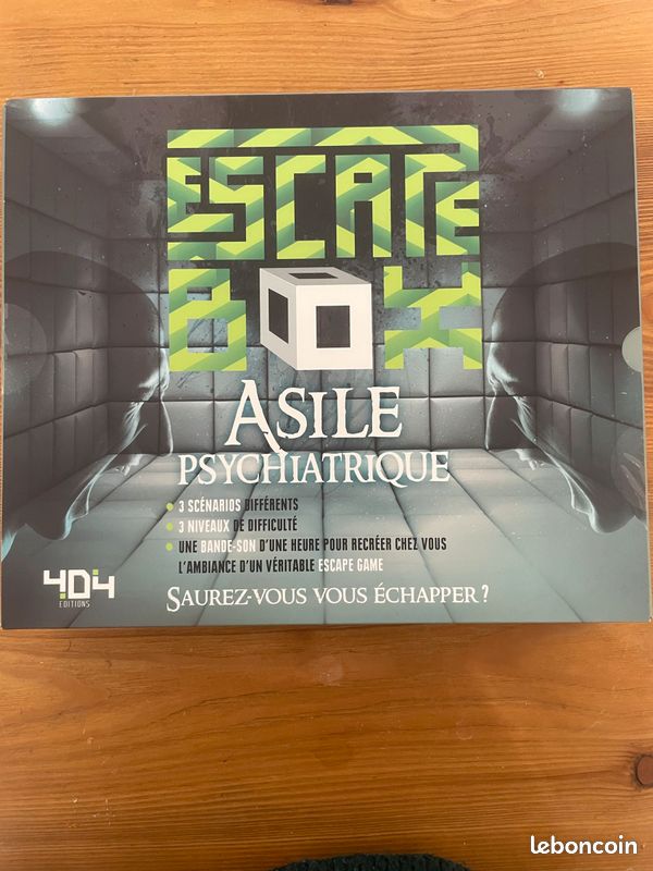 Escape game box (image 1)