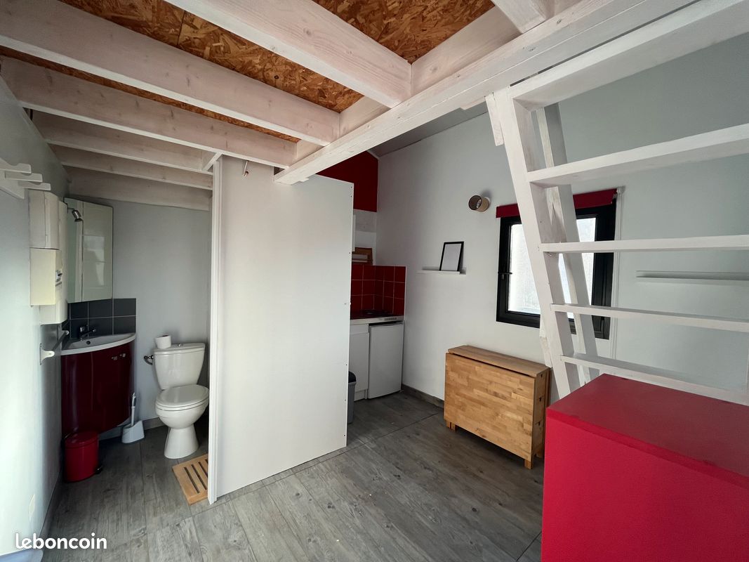 Maison 1 pièce(s) 16 m²à louer Reze