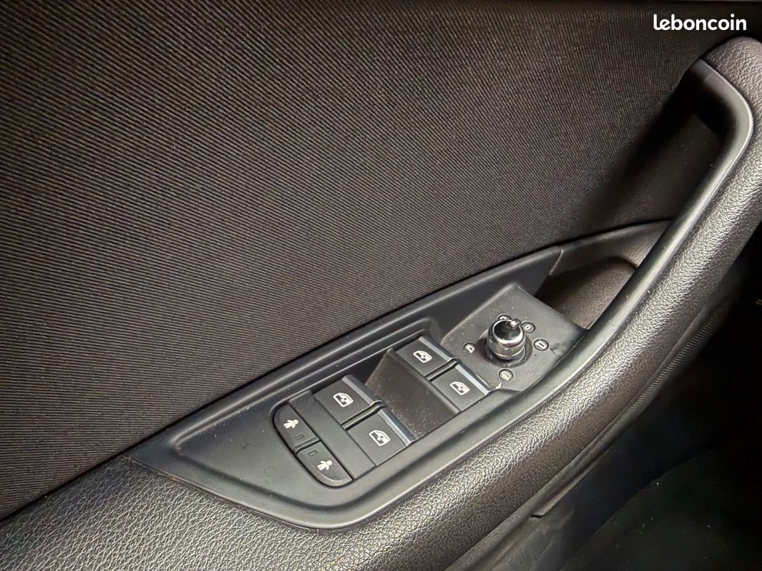 AUDI A4 AVANT BUSINESS 40 TDI 190 S tronic 7 Quattro Business Line (image 24)