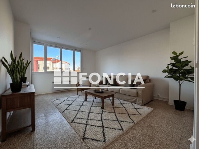 Appartement 4 pièces 64 m² · à Perpignan · 64 m² · 650 €