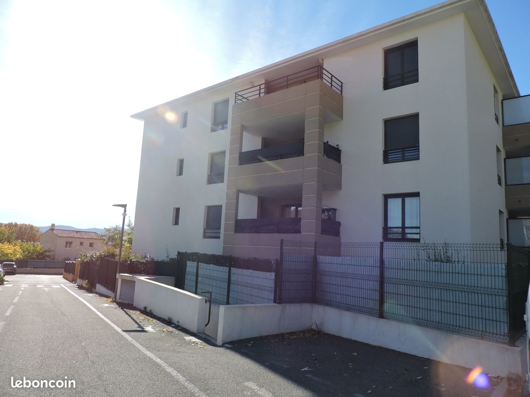 Appartement 3 pièces 58 m² · au Luc · 58 m² · 140 000 €