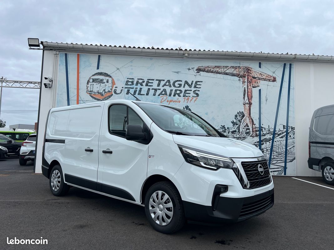 26600 ht L1H1 130 cv Carplay + Attelage + Kit Bois (image 3)