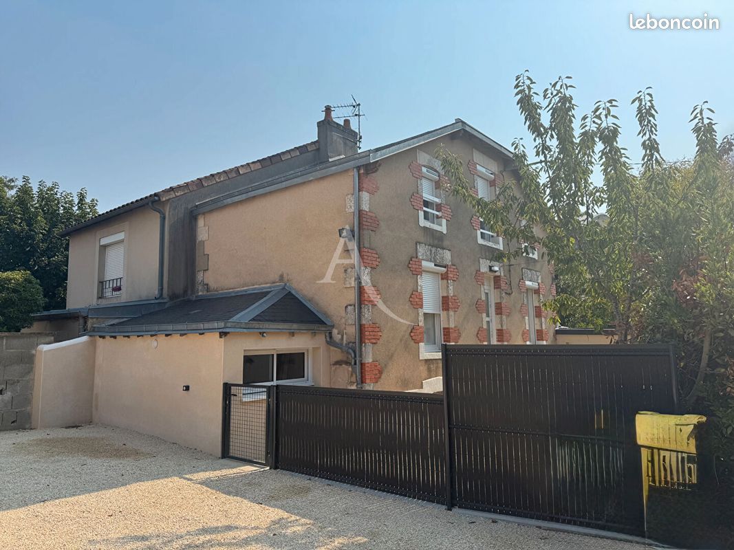 Maison 4 pièces 72 m² · à Poitiers · 72 m² · 262 500 €
