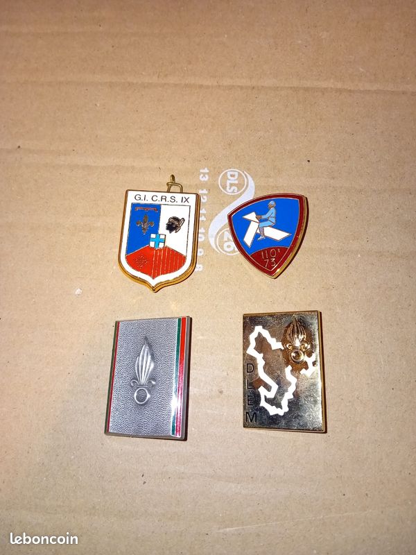 Insignes legion (image 1)