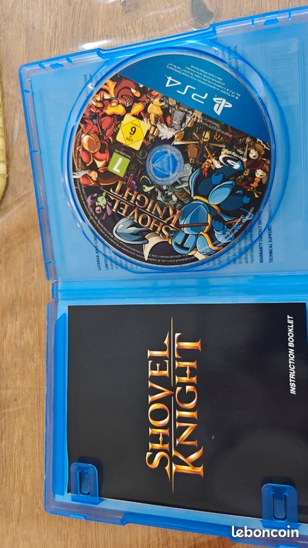 Jeu Shovel Knight - Version FR Complète Pour PS4 - Bon État - Boîtier Et Notice