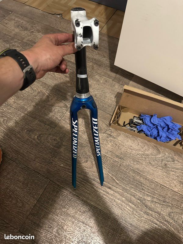 Fourche specialized tarmac sl6 - Équipements vélos