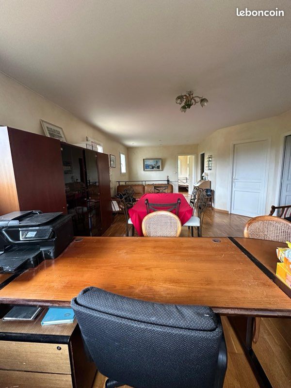 Appartement 2 pièces 45 m² · à Charbonnières-les-Bains · 45 m² · 750 €/mois