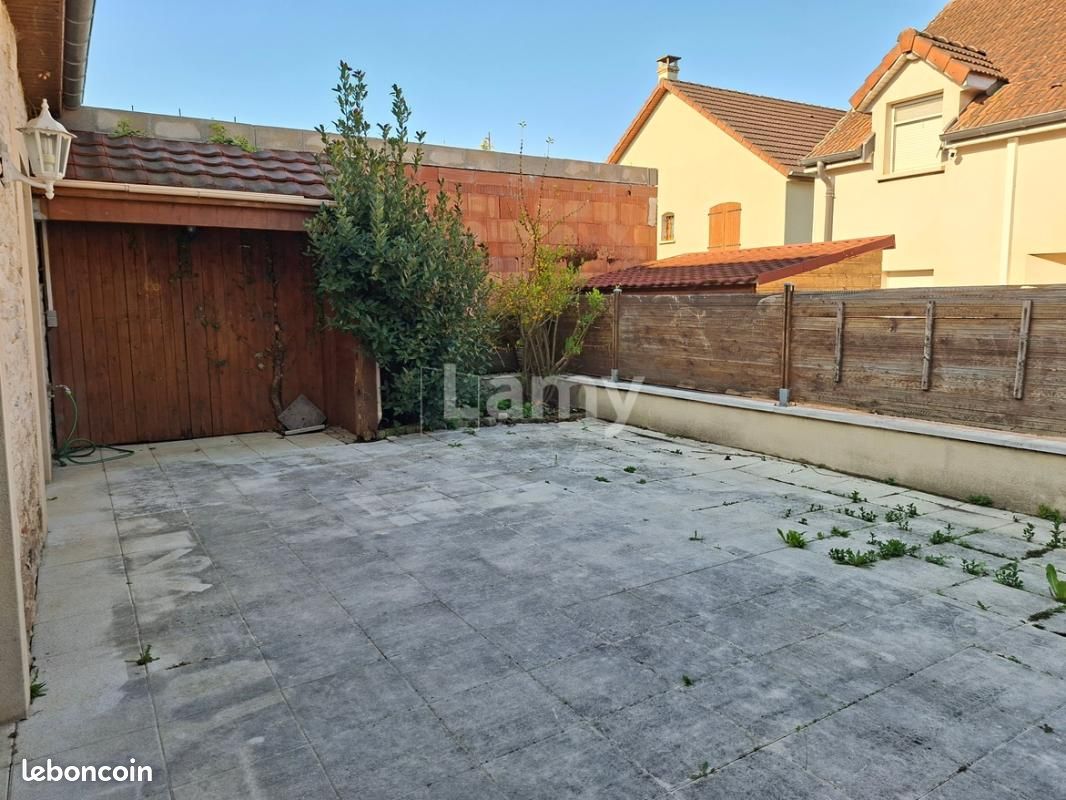 Maison 4 pièces 98 m² · à Couternon · 98 m² · 1 300 €