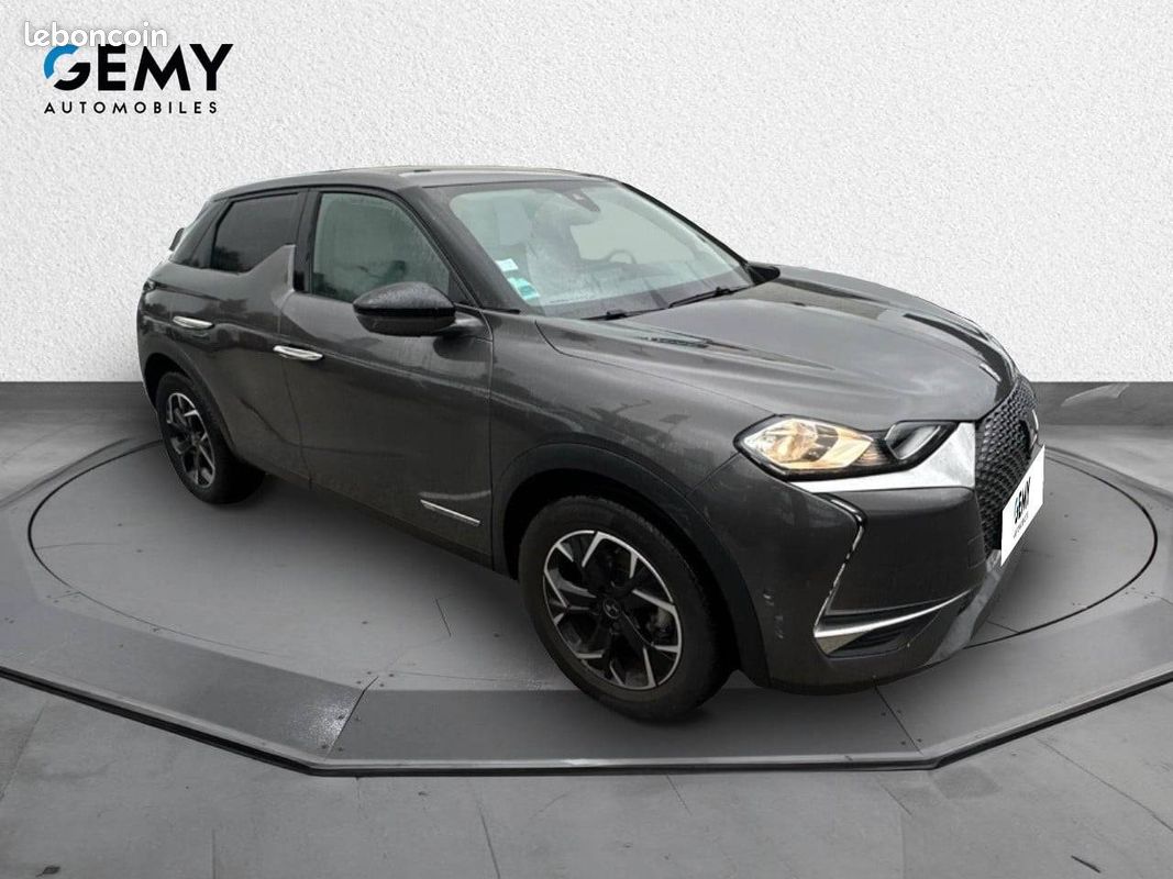 DS DS3 Crossback PureTech 130 EAT8 Connected Chic (image 3)