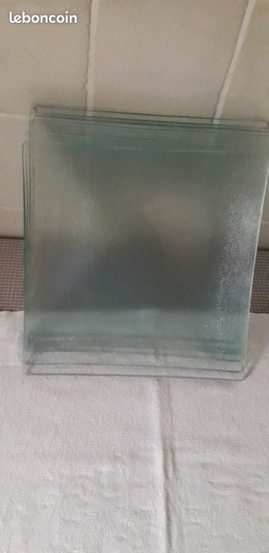 Assiettes en verre transparent (image 5)