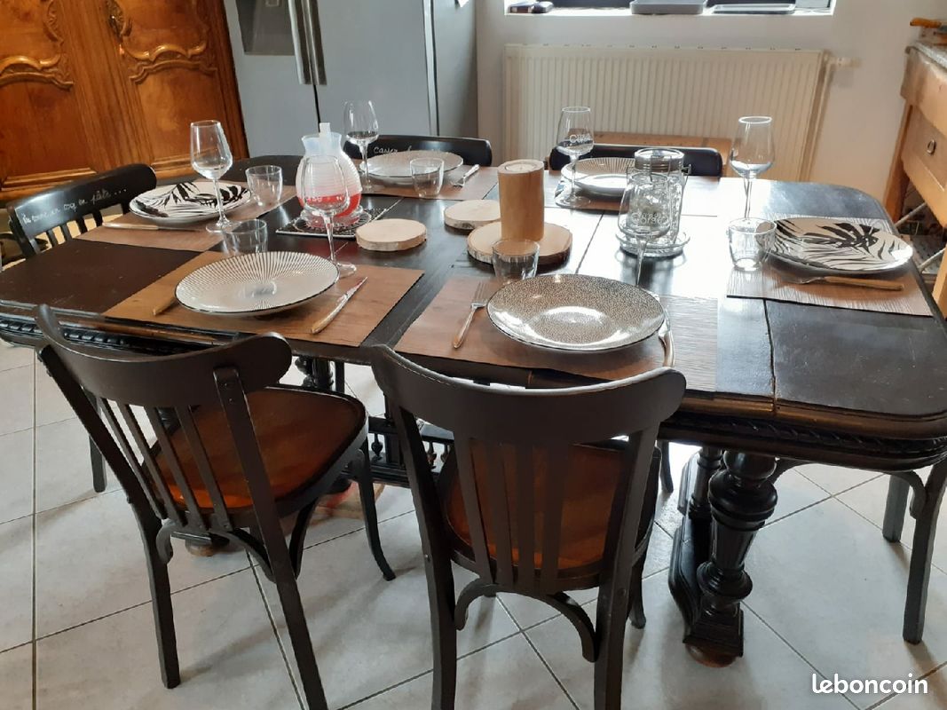 Table Henri 2 (image 1)