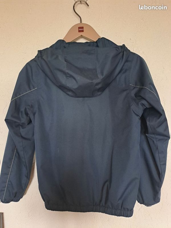 Veste coupe vent 10 ans (image 2)