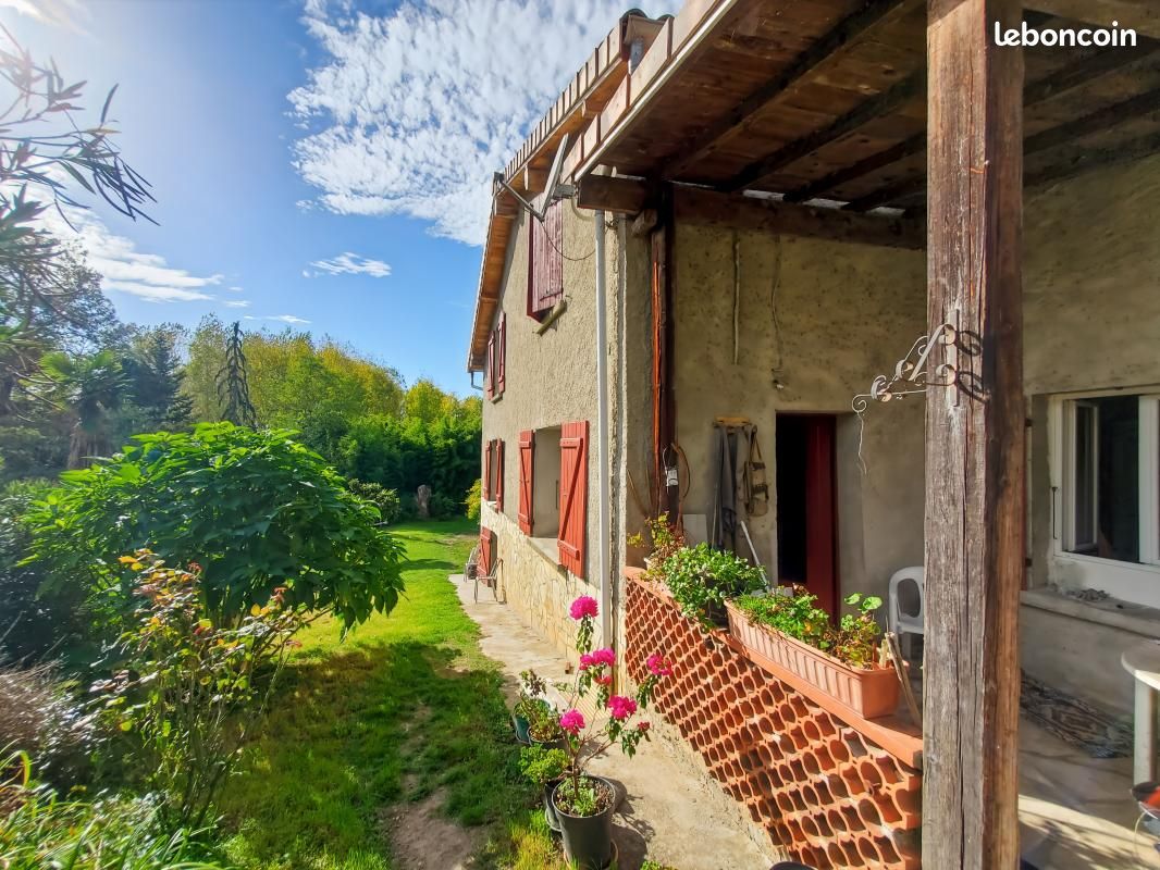 Maison 5 pièces 94 m² · à Finhan · 94 m² · 140 000 €