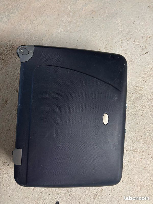 Valise à roulettes (image 3)