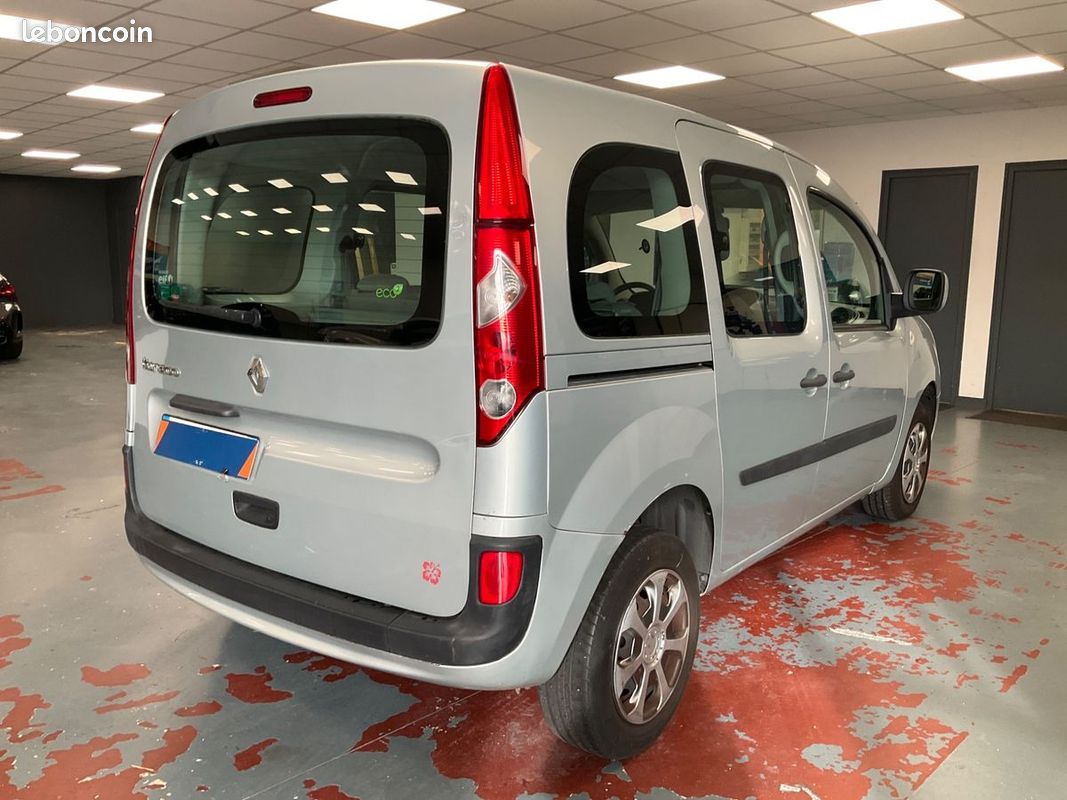 Renault KANGOO 5 PLACES 1.5 DCI 85CV ......... PARC OUVERT 7/7 SUR RDV ......... (image 2)