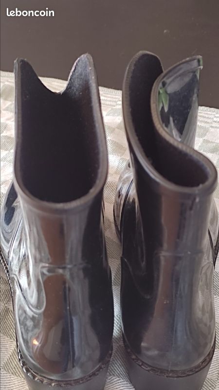Petites bottes en caoutchouc (image 3)