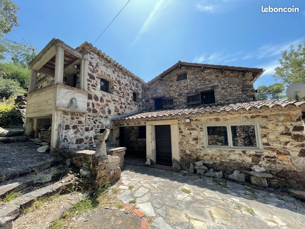 Maison 4 pièces 100 m² · à Pégomas · 100 m² · 299 000 €