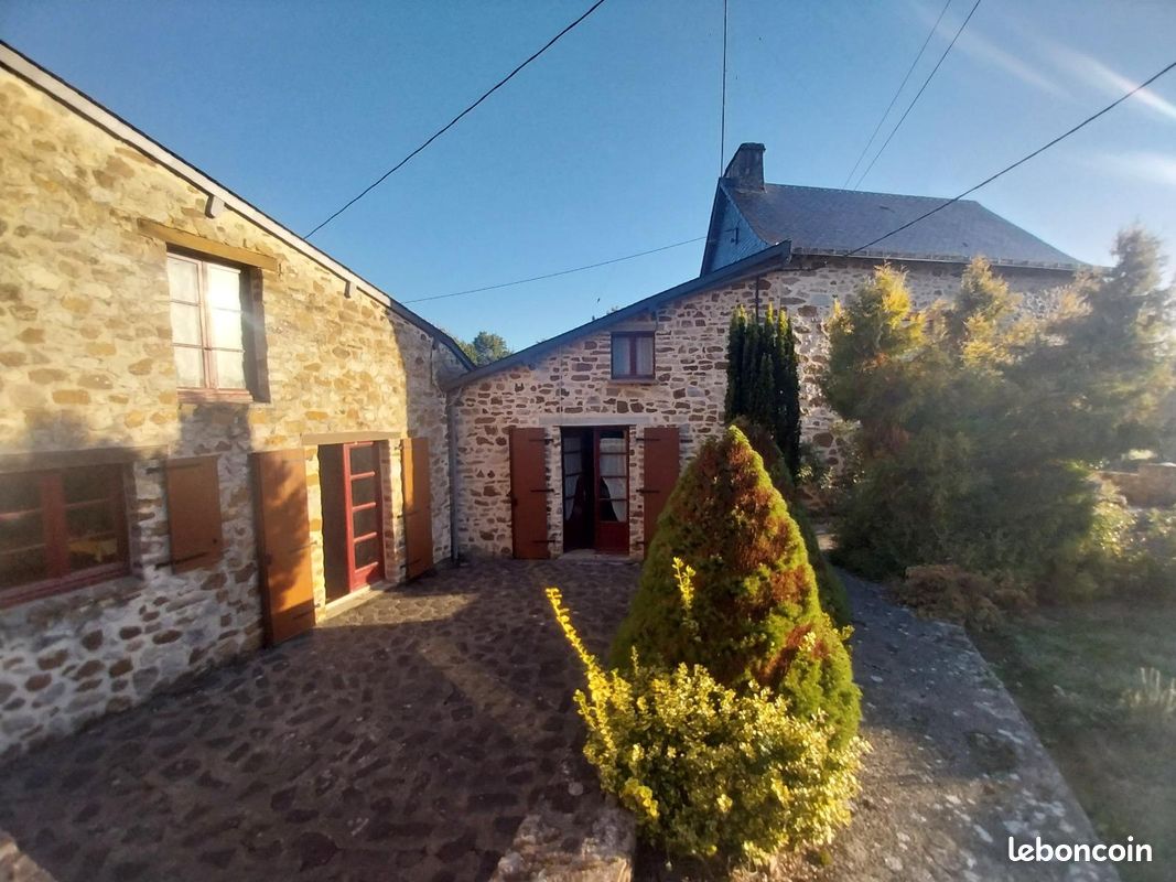 Maison 6 pièces 185 m² · à Andouillé · 185 m² · 119 830 €