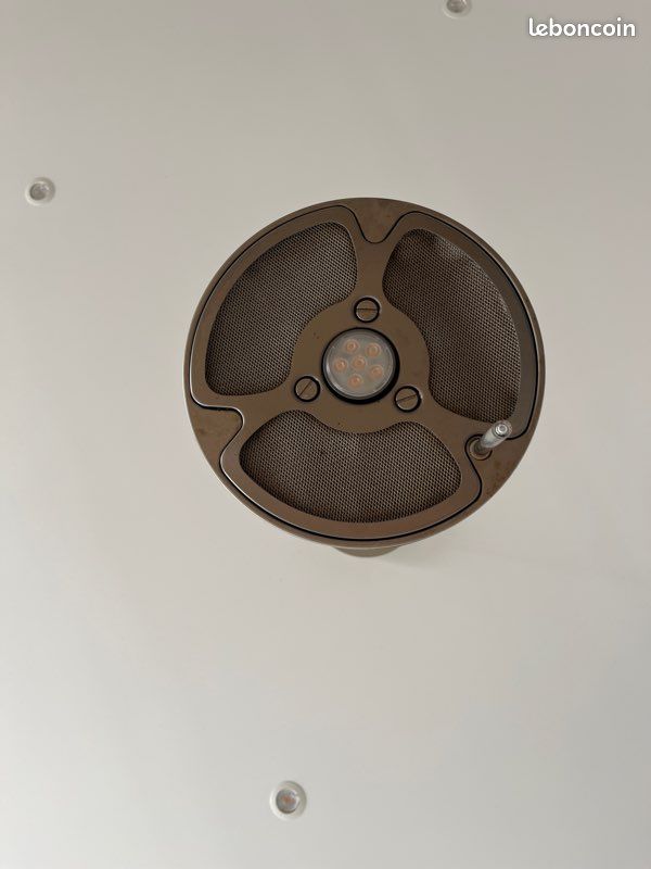 Hotte suspendue (image 2)